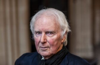 London Newspaper Plans to Revive Lifeless Artwork Critic With AI, Lays Off Actual Writers